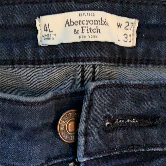 Abercrombie & Fitch dark wash jeggings, size 4L - Picture 2 of 3